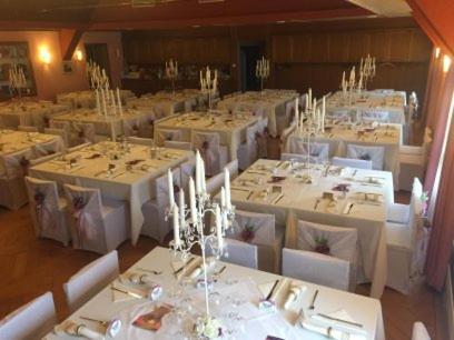 Hotel Restaurant Loewen Sirnach Bagian luar foto